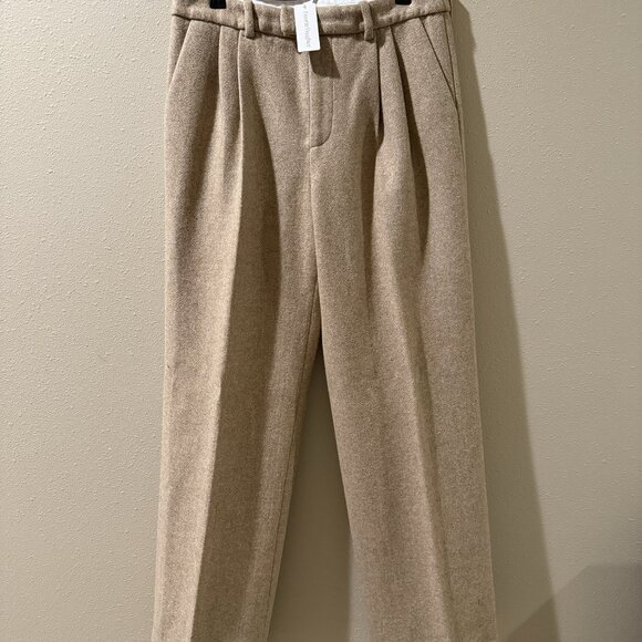 Favorite Daughter Adrienne Blazer (Size M) and Agnes Pant (Size 8) Two-Piece Set - Picture 7 of 8